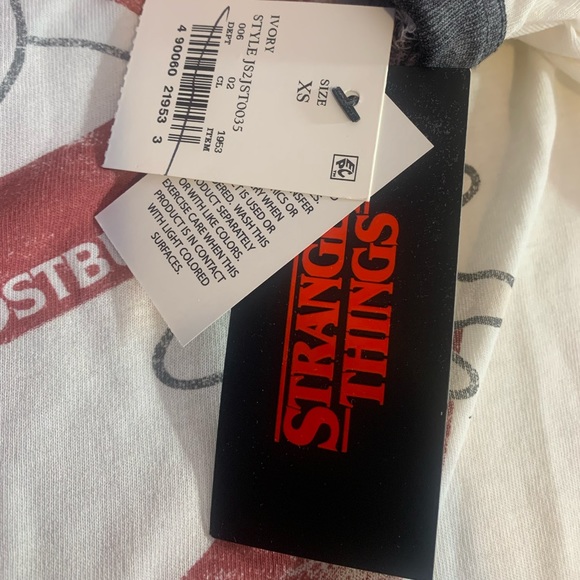 Netflix Stranger Things Ghostbusters Ladies Tee XS - Picture 6 of 6